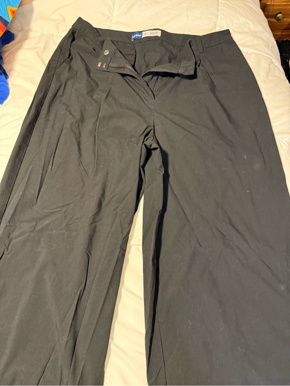 Black Old Navy Women’s Wide Leg Poplin Dress Pants - Adjustable Waist